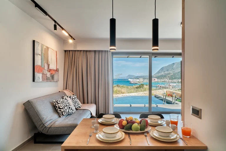 Seaview Maisonette - Living room