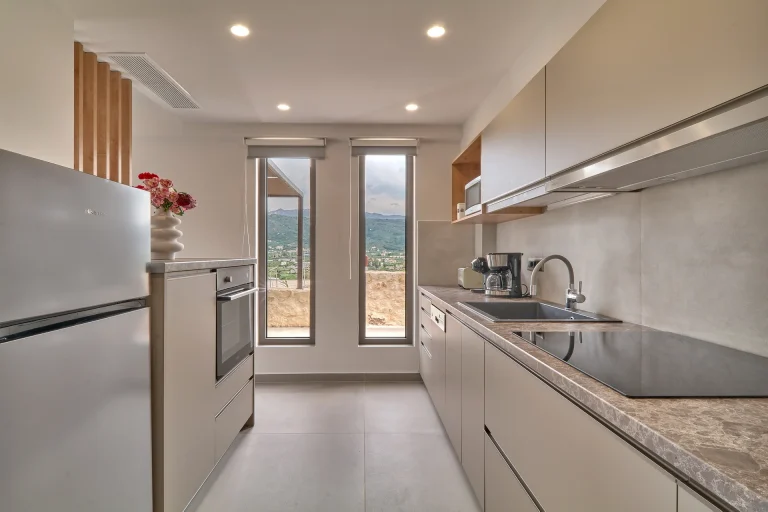 Seaview Maisonette - Kitchen